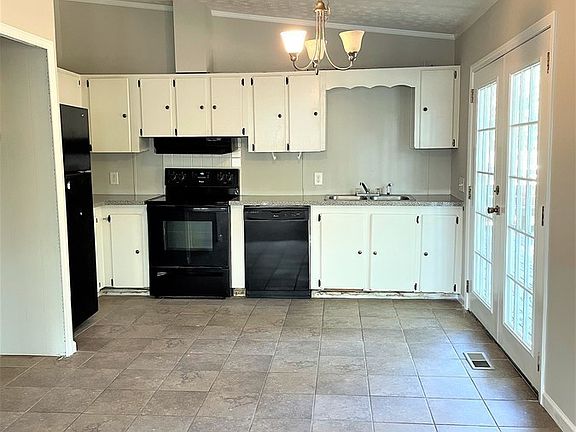 3rd image of 6127 Lorimar Ct #A