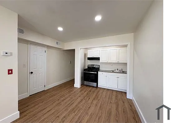 21 Willoughby St #B6 — Photo 2