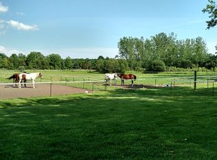 7410 Ellicott Rd, Lockport, NY 14094