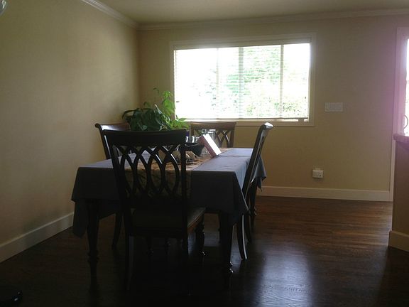 4th image of 440 129th Ave SE