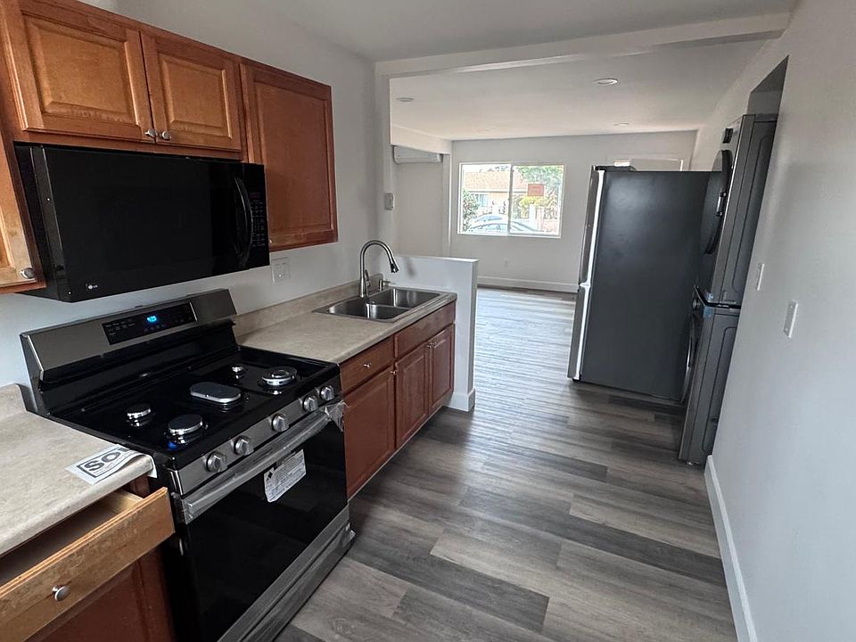 1st image of 721 Duval St Unit 2