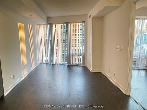 3rd image of 60 Shuter St #2505