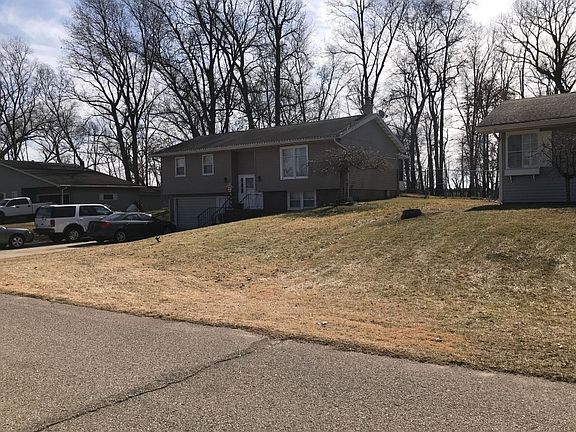 3rd image of 21533 Channel Pkwy