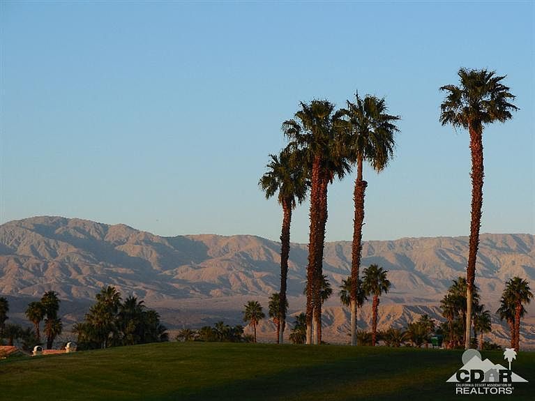 1st image of 673 N Vista Lago Cir