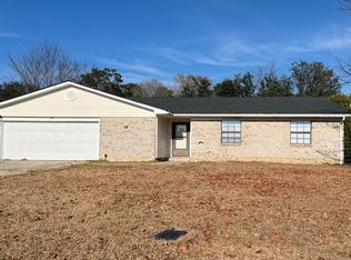 6874 Mangrove Dr, Fayetteville, NC 28314