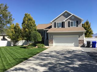 903 Poplar Ln, Grantsville, UT 84029