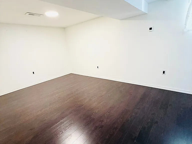 11 Rambler Pl #BASEMENT — Photo 16