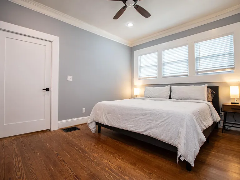 703 Erin Ave SW — Photo 41