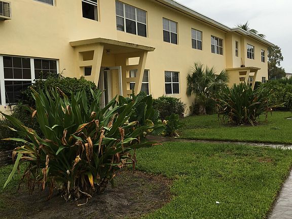 5th image of 160 S Shore Dr #7