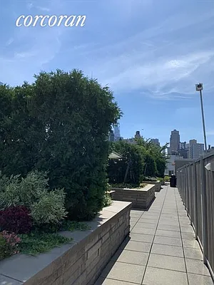 Rented by Corcoran | media 10