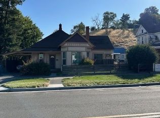 612/614 S Main St, Pendleton, OR 97801