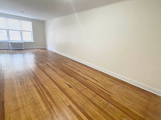 3rd image of 28-27 46th St #1F