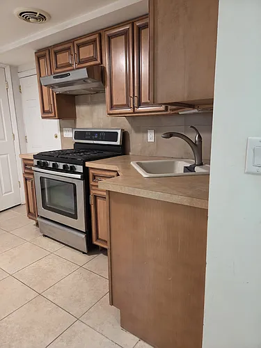 456 Morse Ave #G Photo 1