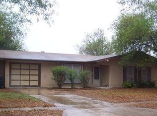 2207 S Whitehouse Cir, Harlingen, TX 78550