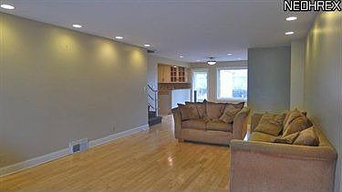4th image of 4511 University Pkwy