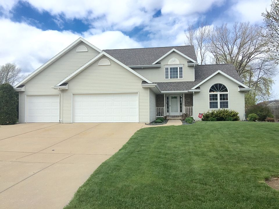 1st image of 2073 N Rock River Cir