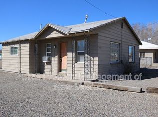 1021 N Schofield Ln, Farmington, NM 87401