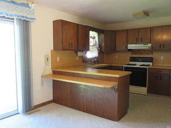 3rd image of 3376 E Ken Way Dr