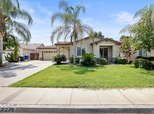 2223 Charlie Chambers Dr, Hanford, CA 93230