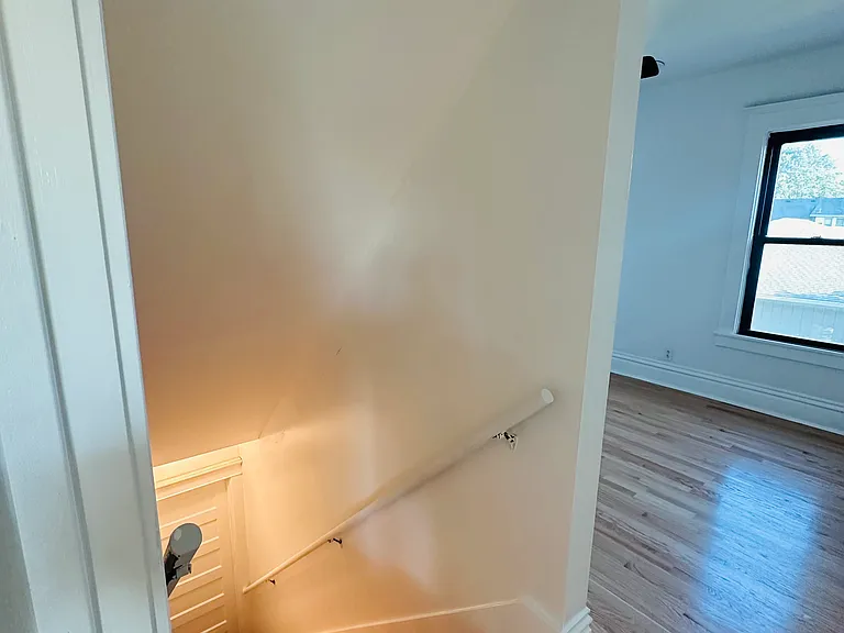 105 Chicago Rd #2B — Photo 3