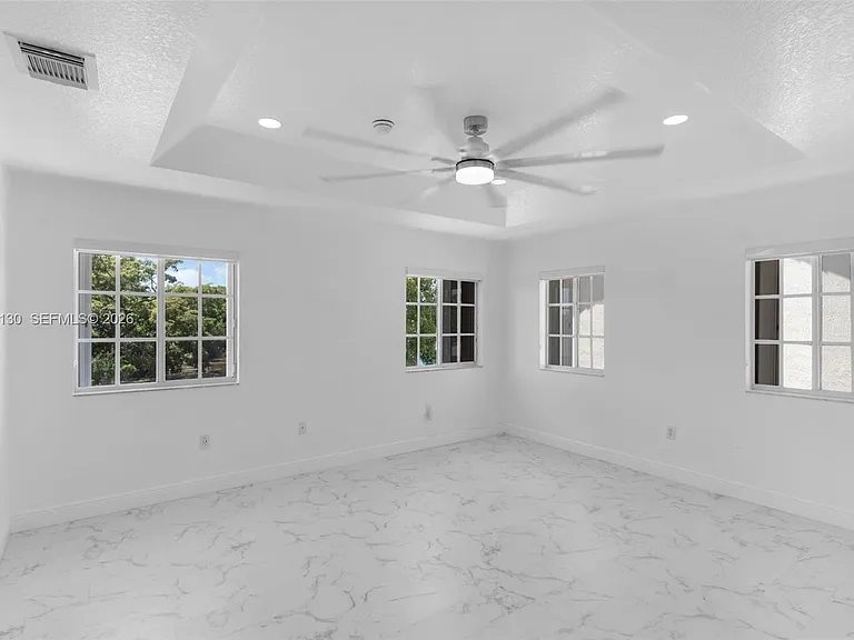 27866 SW 142nd Ave — Photo 16