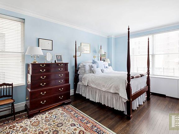 5th image of 1112 Park Ave #5C