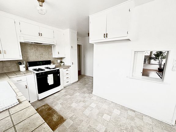 5th image of 4014 Perlita Ave APT 1
