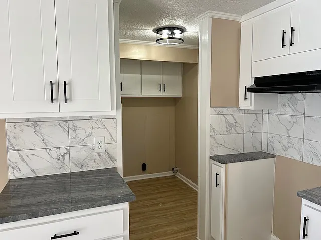 4902 Hunting Ridge Rd NW — Photo 5