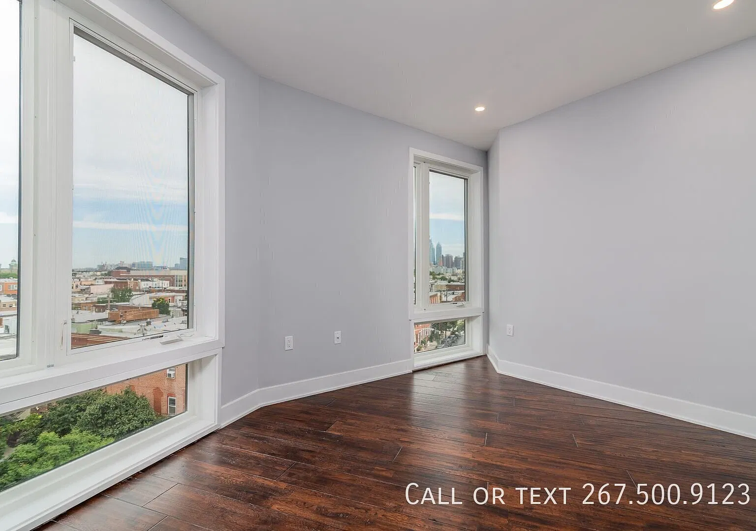 Excellent apartment on Passyunk Ave! W/D in-unit, dishwasher and water included! — Photo 2