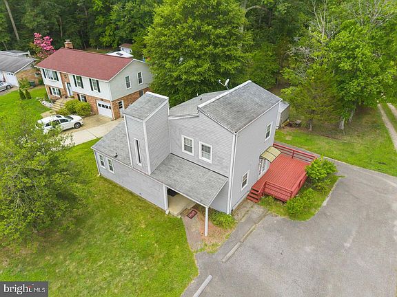 3rd image of 9401 Dangerfield Rd