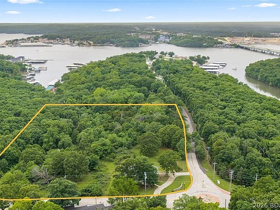 3rd image of Wilson Dr