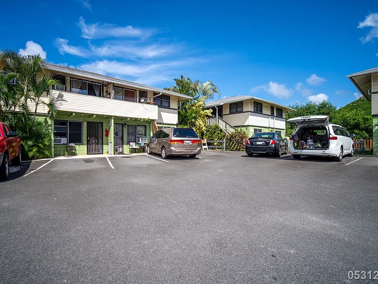 725 Kihapai Pl #B2 — Photo 1