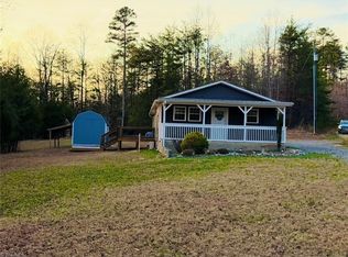 1202 Farm Rd, Pilot Mountain, NC 27041