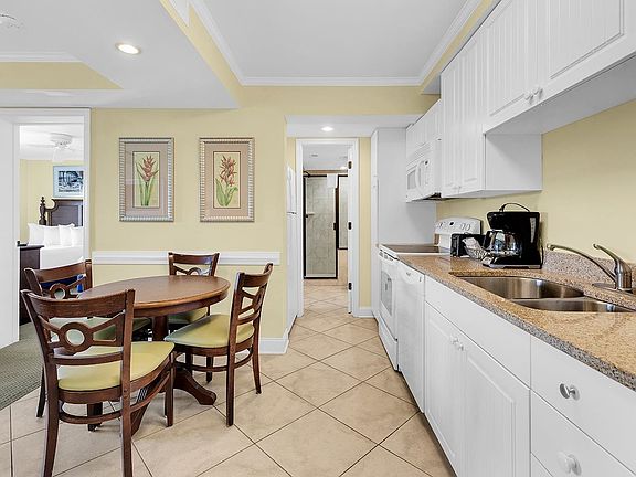 3rd image of 14290 Ocean Hwy. #403