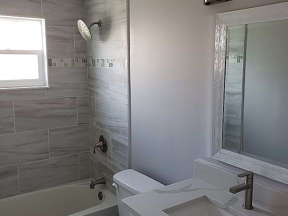 4th image of 9214 Palos Verde Dr