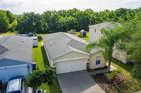 Building Photo - 7838 Carriage Pointe Dr