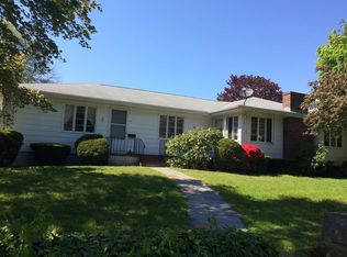 34 Prospect St, Dartmouth, MA 02748