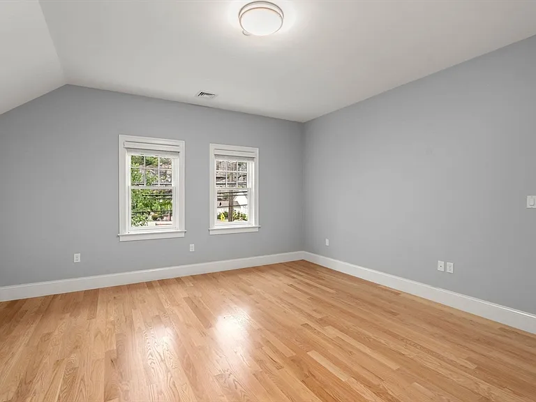 60 Graystone Cir #60 — Photo 26
