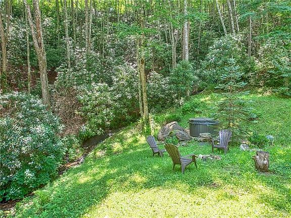 4th image of 95 Sound Vista Ln