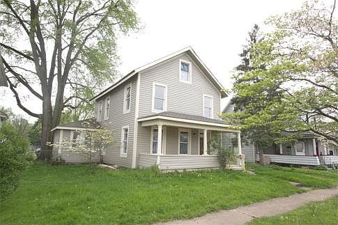1st image of 604 W Vine St