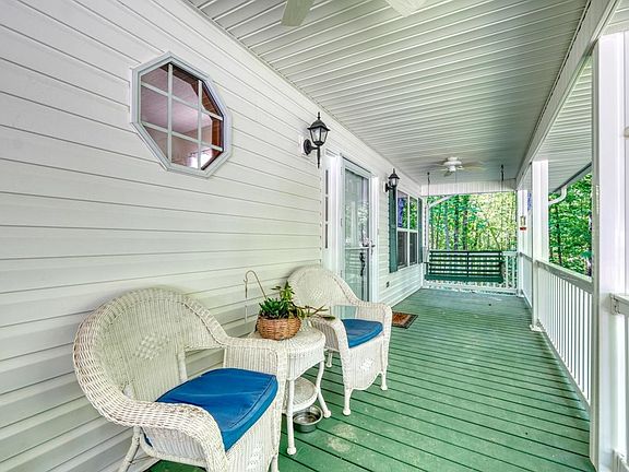 3rd image of 109 Pisgah Dr