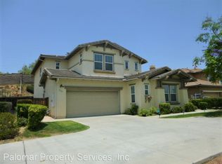 1295 Hagen Oakes Ct, Escondido, CA 92026