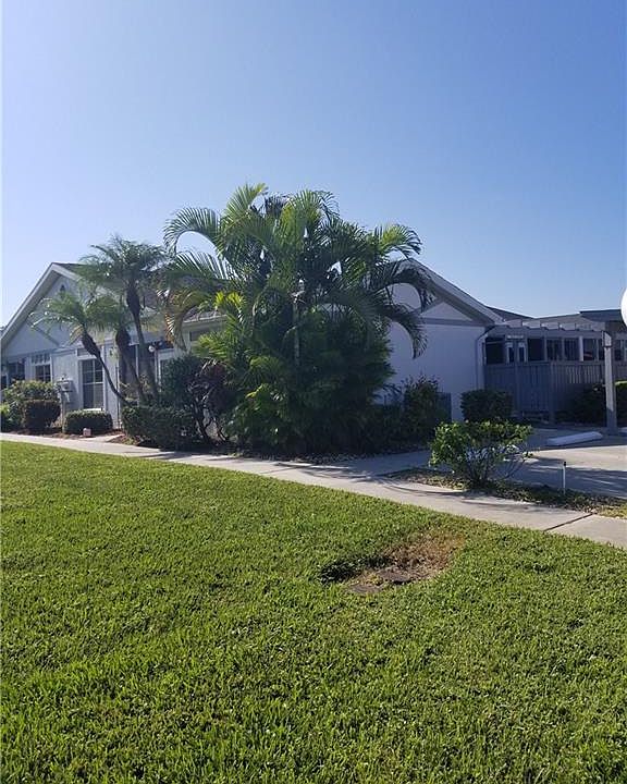 1st image of 6891 Sandtrap Dr