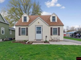 413 Belle Ave, Mankato, MN 56001