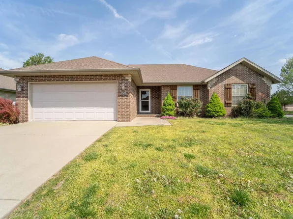 795 E Ozark Jubilee Drive, Nixa, MO 65714