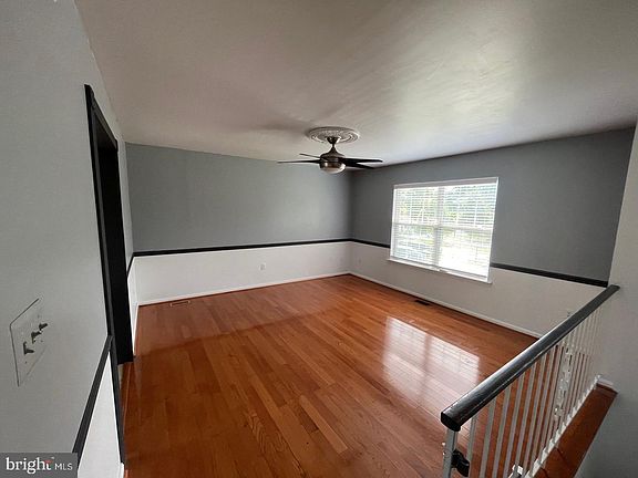 5th image of 5102 Nantucket Rd
