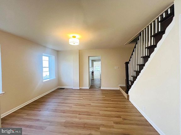 4th image of 617 3rd St