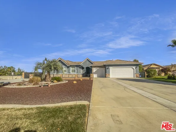 3165 W Avenue M4, Lancaster, CA 93536