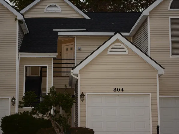 3317 Golden Trails Dr APT 804, Kingwood, TX 77345