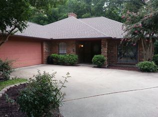 422 Silver Creek Dr, Duncanville, TX 75137